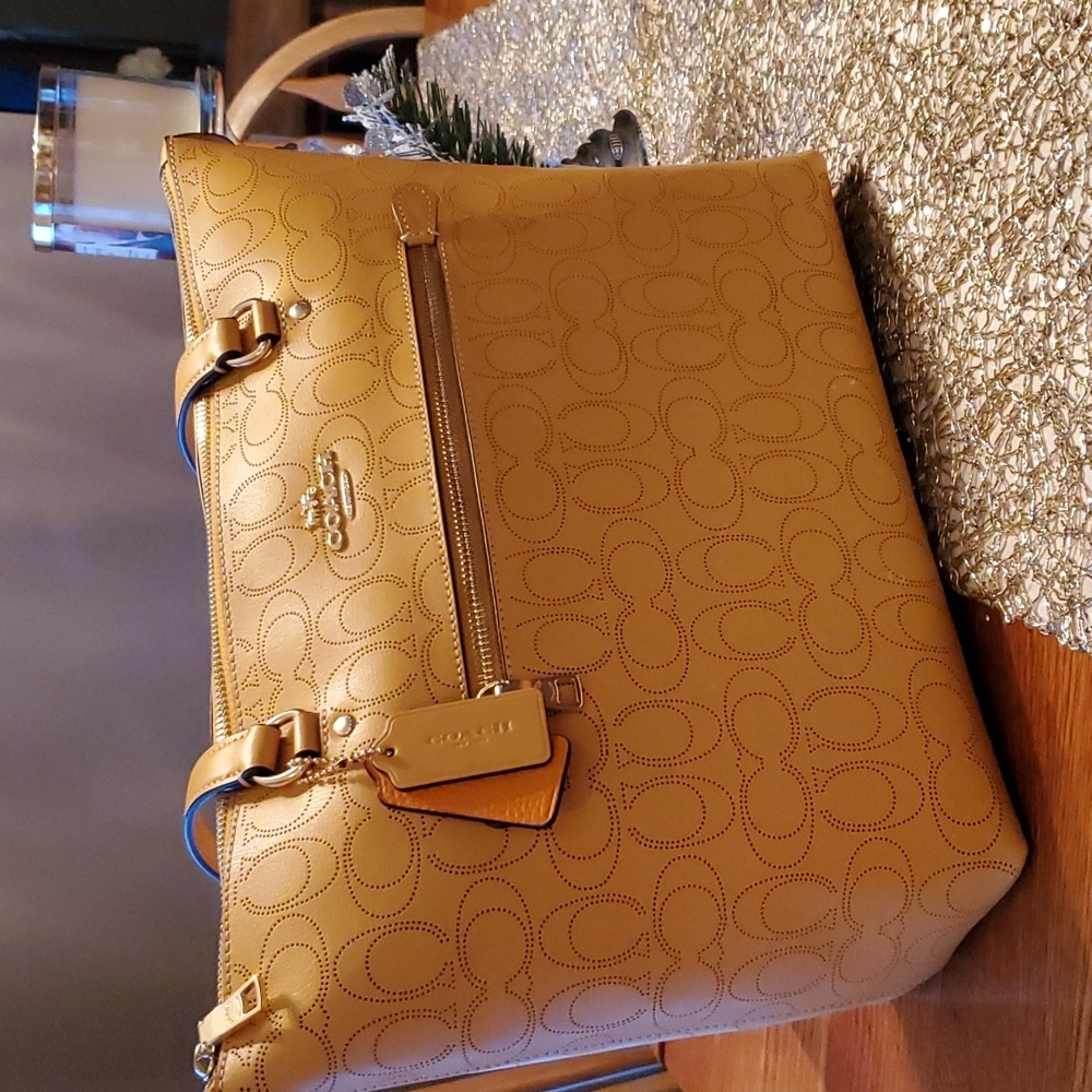 Coach Gallery tote